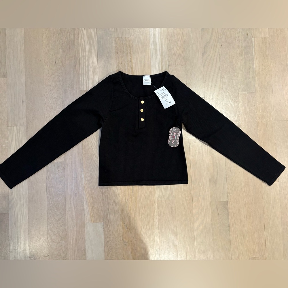 Suzette Collection brand new shirt! Girls size M/L
